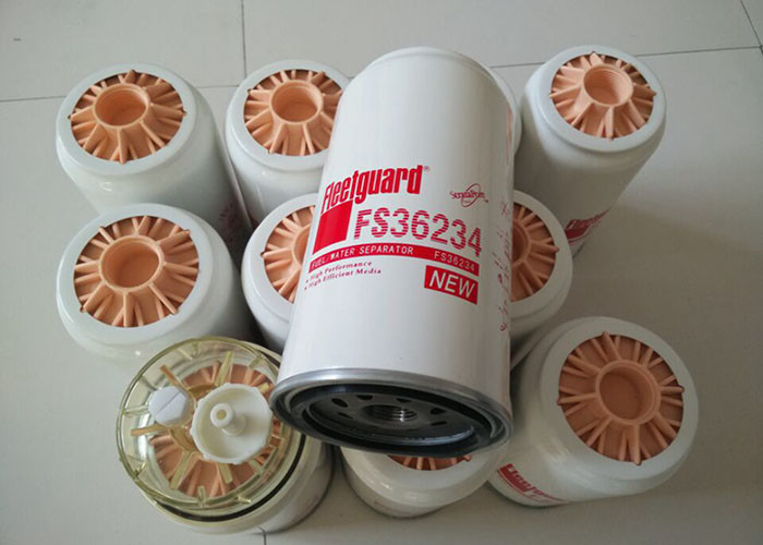 FS36234 Fleetguard Fuel Water Separator Filter 5300515 Clx 343